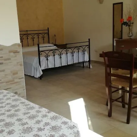 Borgo Julitta * Tortora