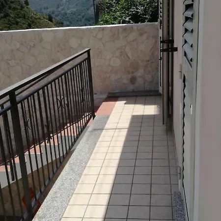 Borgo Julitta * Tortora